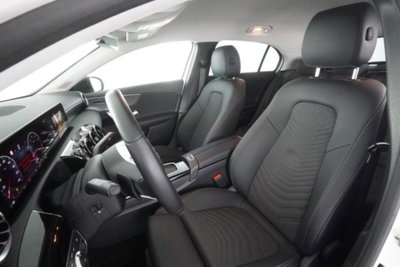 Mercedes-Benz Classe A 180 Progressive Advanced Plus auto (2)
