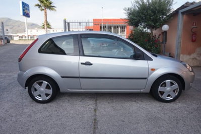 Ford Fiesta 1.4 TDCi 3p. Zetec (10)