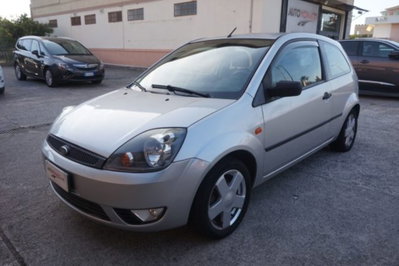 Ford Fiesta 1.4 TDCi 3p. Zetec (7)