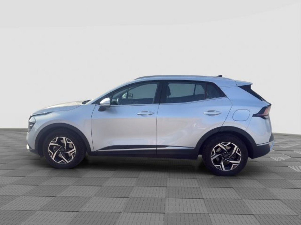 Kia Sportage 1.6 crdi mhev Business dct (2)