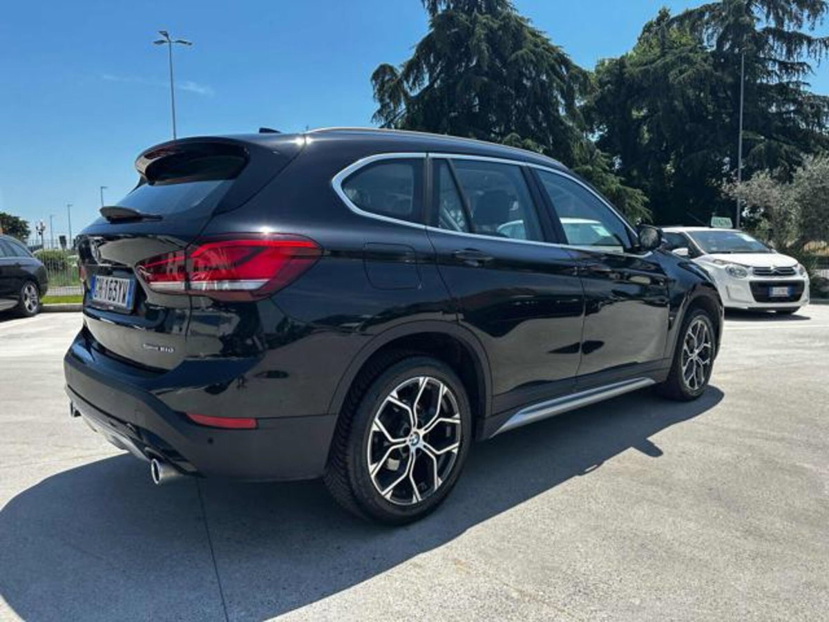 BMW X1 sDrive18d xLine Plus (4)