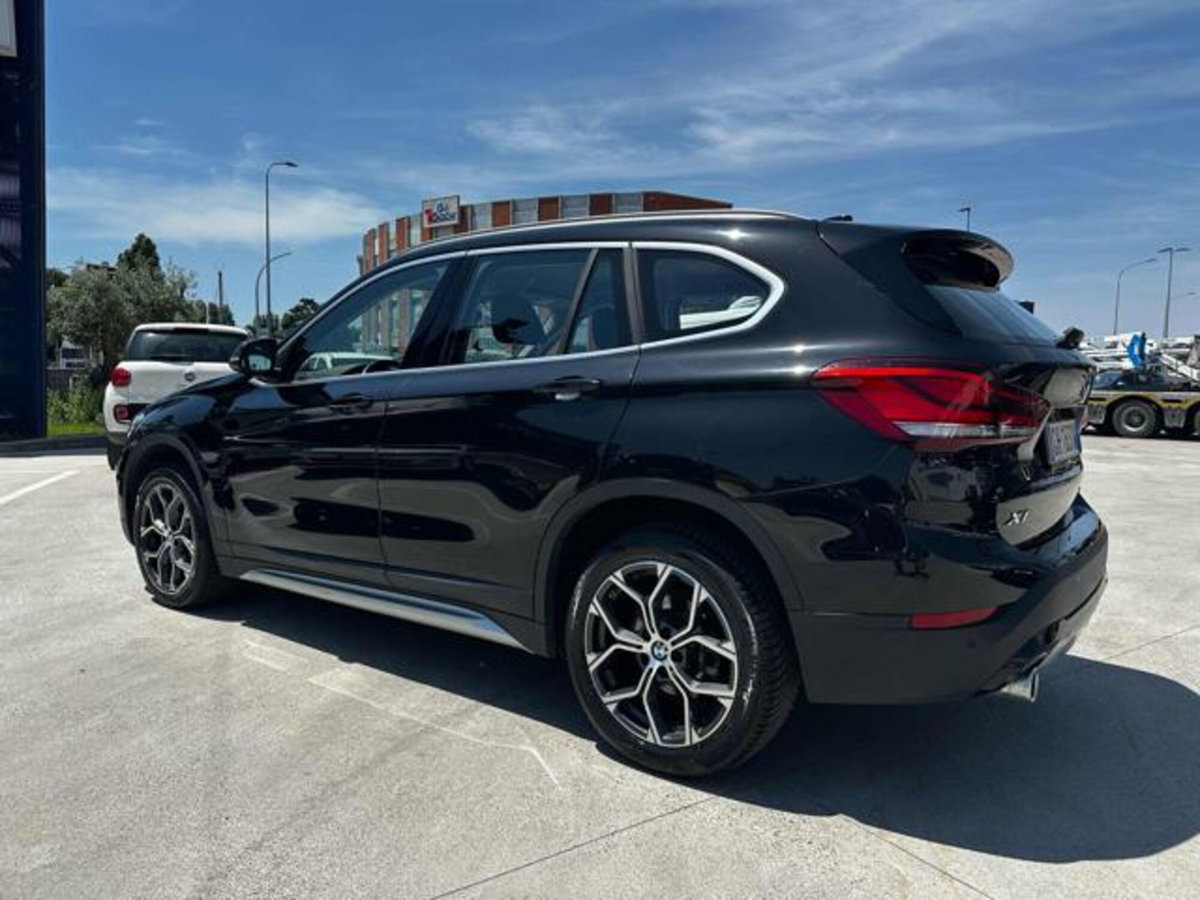 BMW X1 sDrive18d xLine Plus (6)