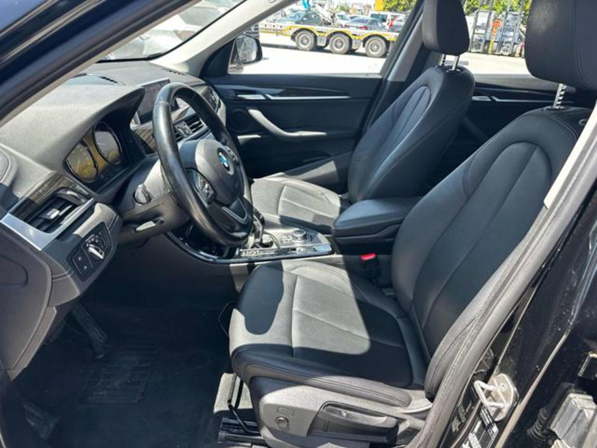 BMW X1 sDrive18d xLine Plus (9)