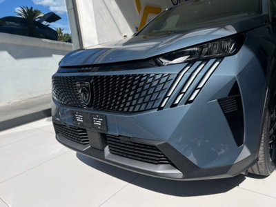 Peugeot 3008 1.2 hybrid GT Exclusive 145cv e-dcs6 (14)