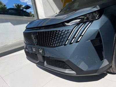 Peugeot 3008 1.2 hybrid GT Exclusive 145cv e-dcs6 (18)