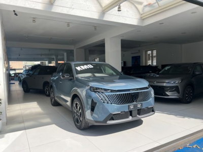 Peugeot 3008 1.2 hybrid GT Exclusive 145cv e-dcs6 (3)