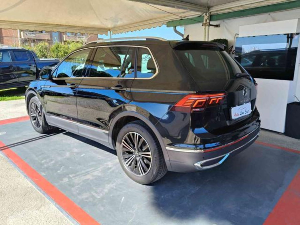 Volkswagen Tiguan 2.0 TDI 150 CV SCR DSG 4MOTION Elegance (4)