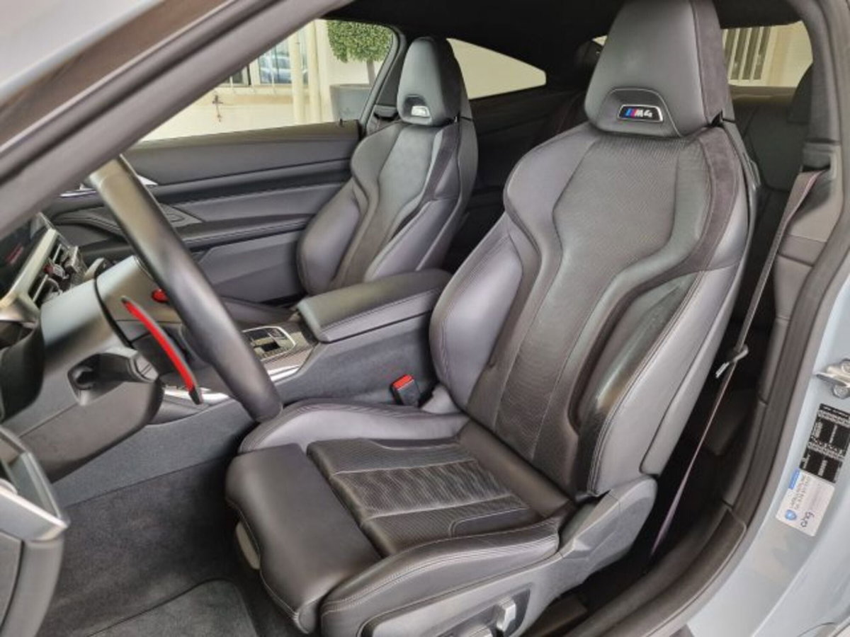 BMW Serie 4 Coupé M4 Competition (11)