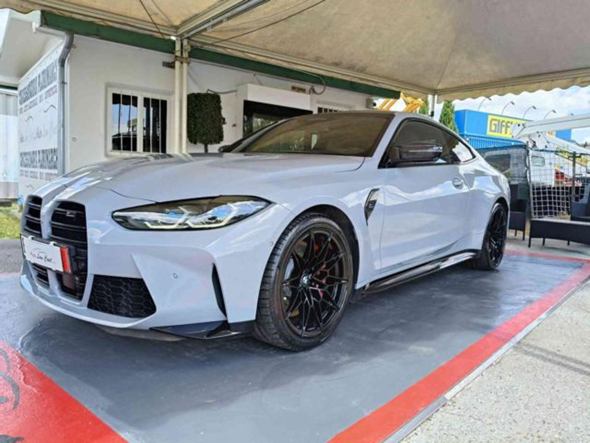 BMW Serie 4 Coupé M4 Competition (2)