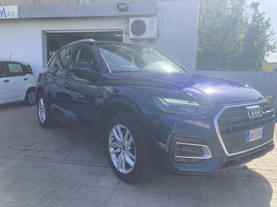 Audi Q5 40 TDI 204 CV quattro S tronic Business (2)