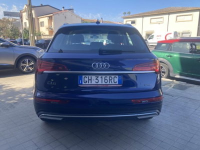 Audi Q5 40 TDI 204 CV quattro S tronic Business (4)