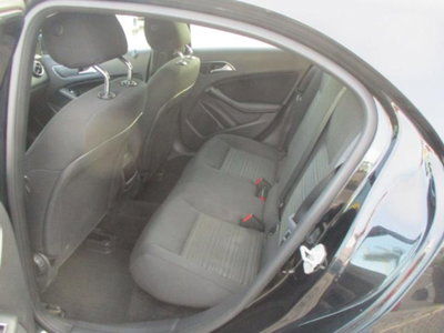 Mercedes-Benz Classe A 180 CDI Sport (10)