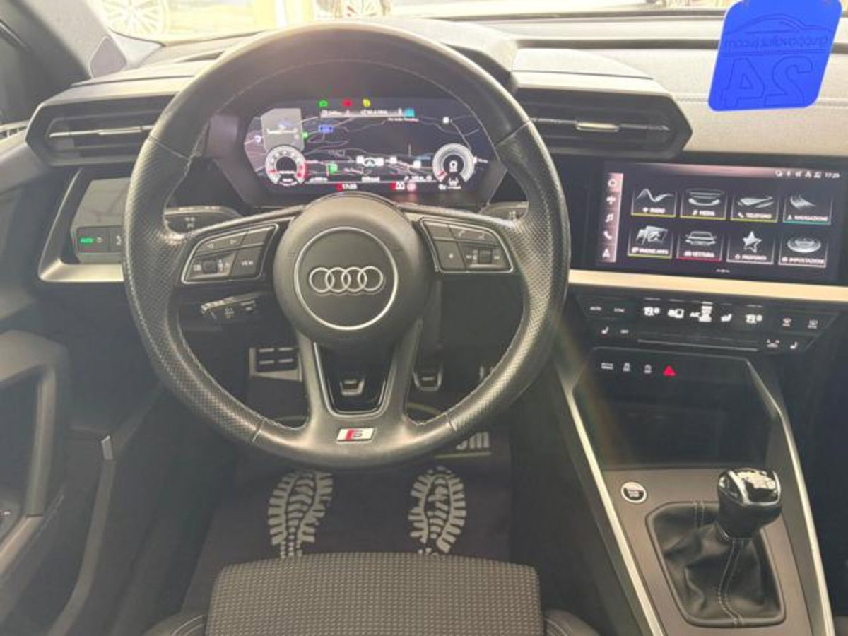 Audi A3 Sportback 35 TFSI S line edition (17)