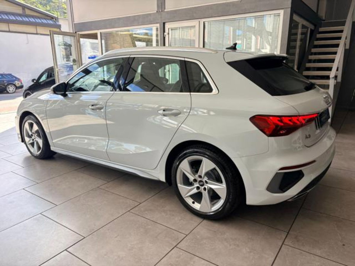 Audi A3 Sportback 35 TFSI S line edition (7)