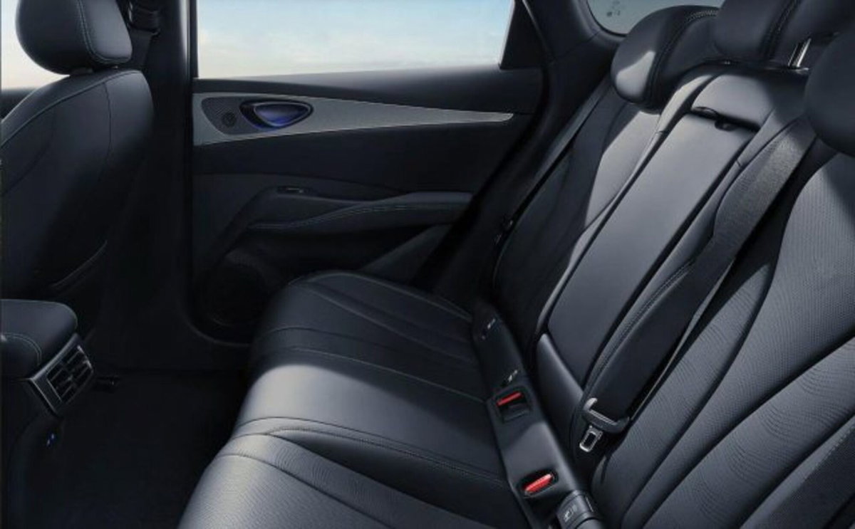 Byd Seal 6 DM-i 1.5 phev Boost (7)