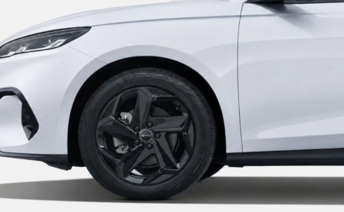 Byd Seal 6 DM-i 1.5 phev Boost (5)