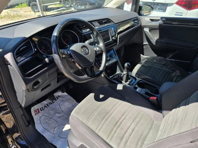 Volkswagen Touran 2.0 TDI 150 CV SCR Comfortline BlueMotion Technology (6)