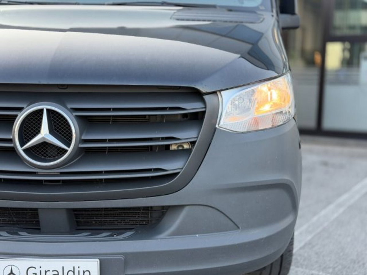 Mercedes-Benz Sprinter F39/33 315 CDI FWD TA Furgone (3)