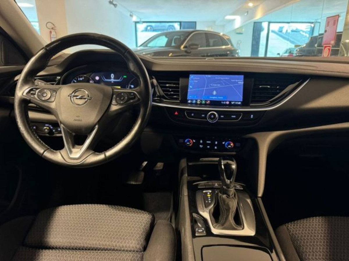 Opel Insignia 2.0 CDTI 174 CV S&S Grand Sport GS Line (9)