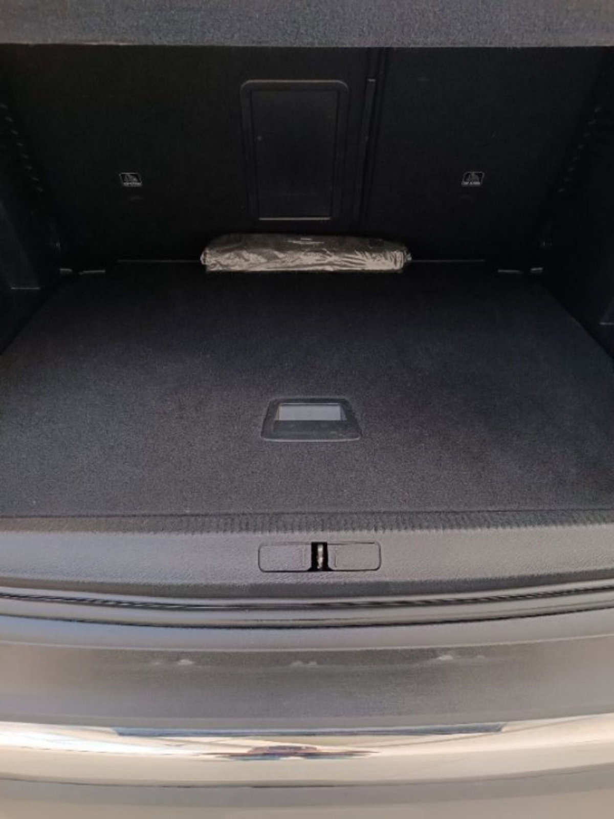 Peugeot 3008 BlueHDi 130 S&S EAT8 Allure Pack (9)