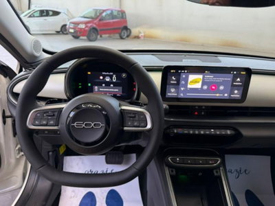 Fiat 600 1.2 hybrid La Prima 145cv auto (9)