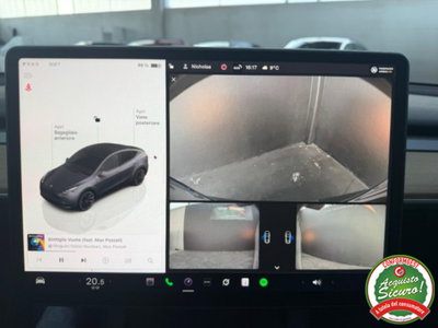 Tesla Model Y Long Range Dual Motor awd (19)