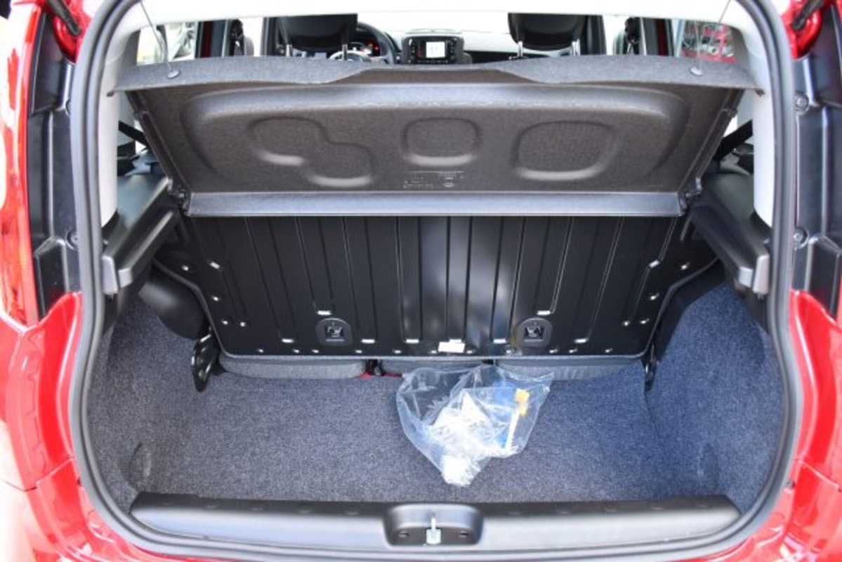 Fiat Panda 1.0 firefly hybrid s&s 70cv 5p.ti (13)