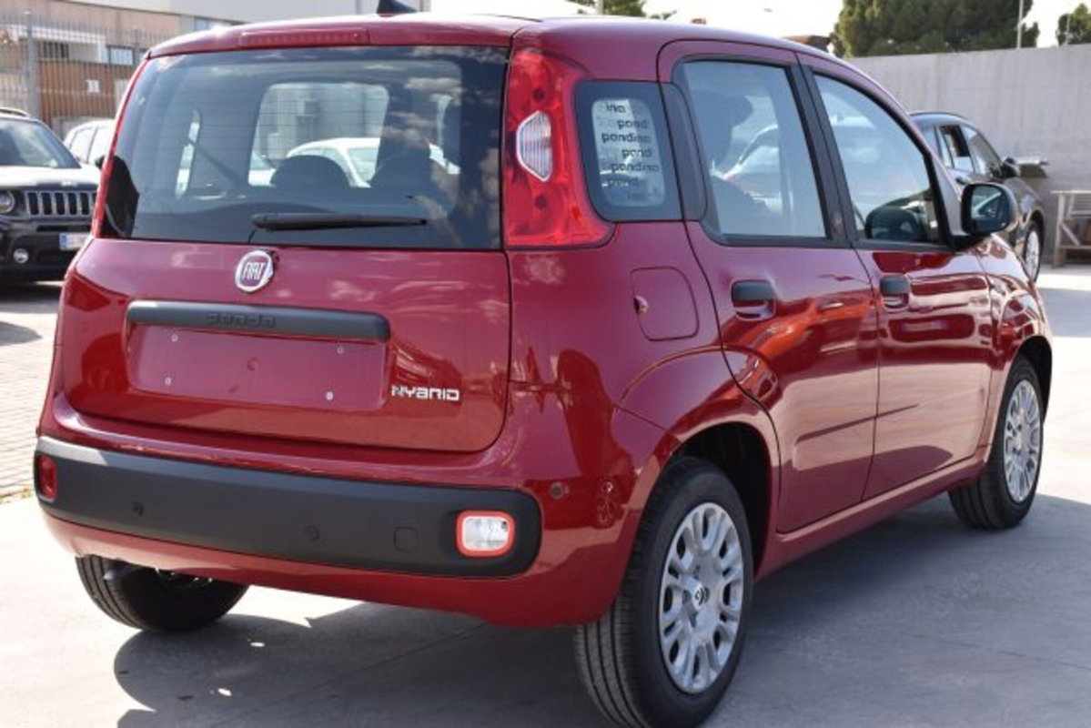 Fiat Panda 1.0 firefly hybrid s&s 70cv 5p.ti (4)