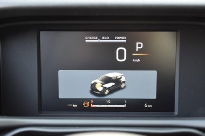 Jeep Avenger 1.2 turbo e-hybrid mhev Longitude fwd 110cv edct6 (9)