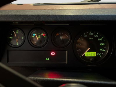 Land Rover Defender 90 2.5 Td5 Station Wagon S (12)