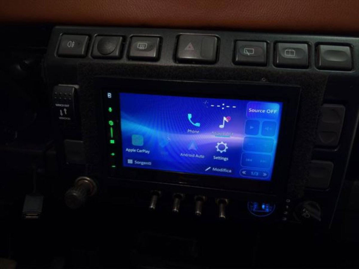 Land Rover Defender 90 2.5 Td5 Station Wagon S (15)