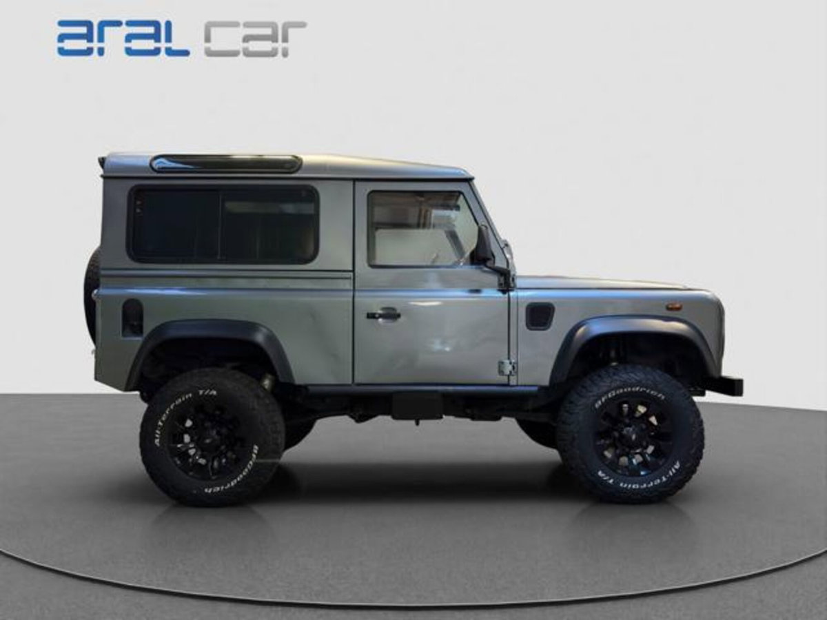 Land Rover Defender 90 2.5 Td5 Station Wagon S (7)