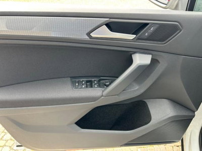 Volkswagen Tiguan 2.0 TDI 150 CV SCR DSG 4MOTION Life (9)