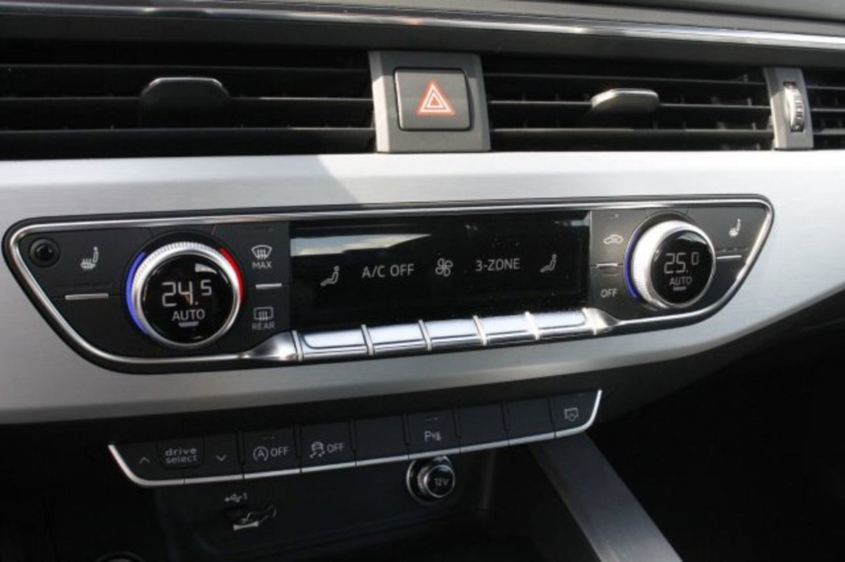 Audi A5 Cabrio 2.0 TFSI S tronic Sport (10)