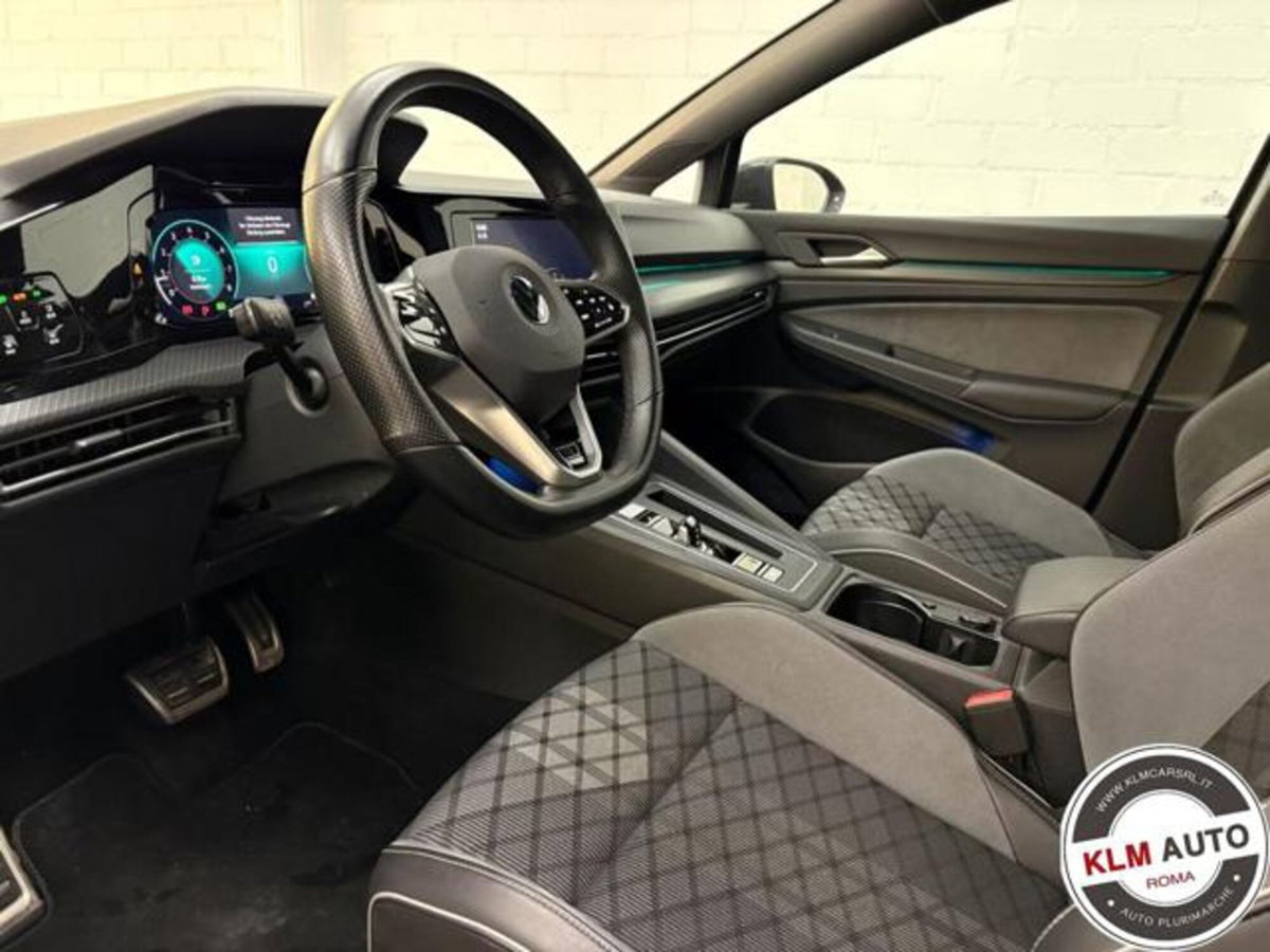 Volkswagen Golf 1.5 eTSI 130 CV EVO ACT DSG R-Line (8)