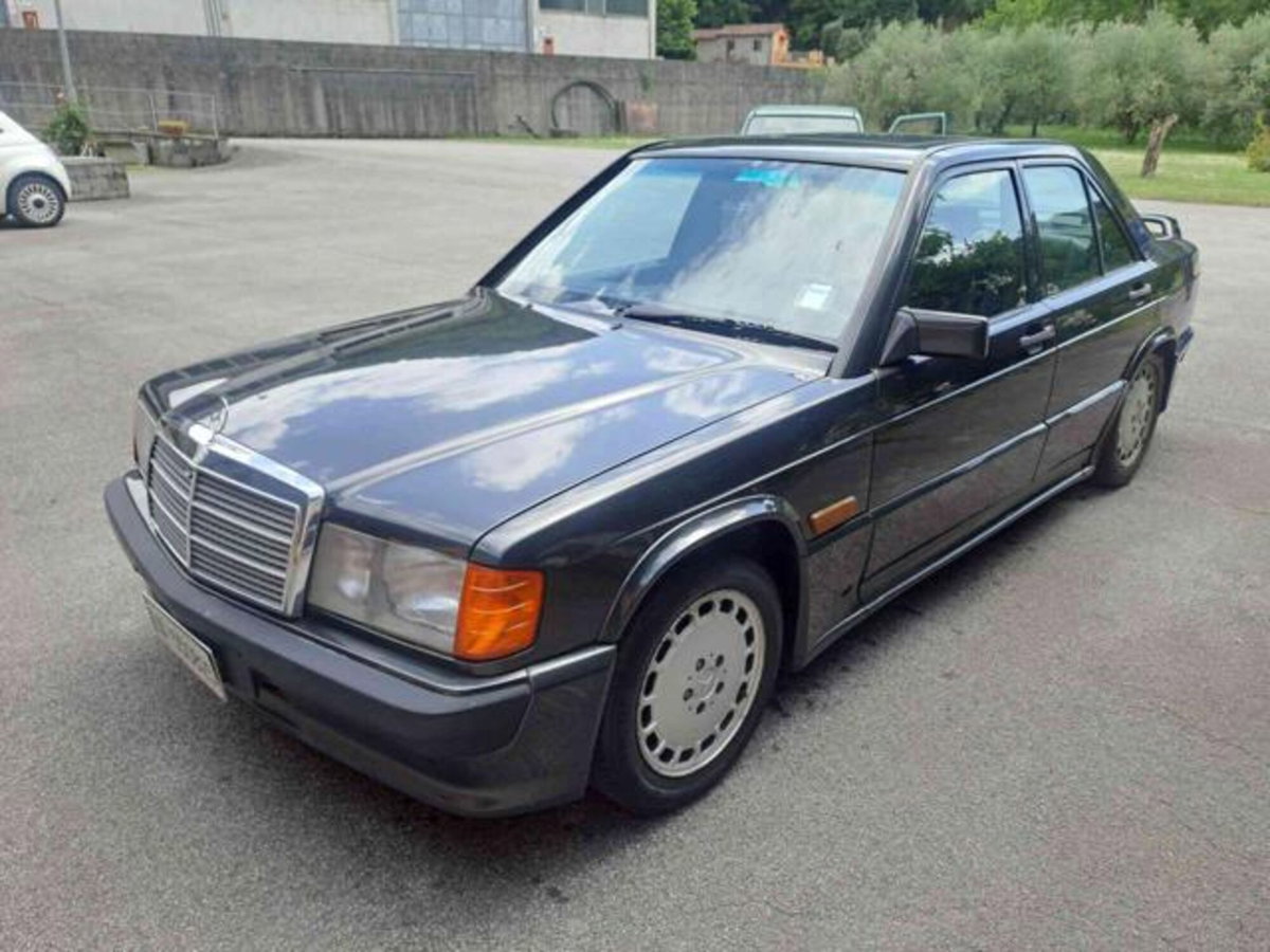 Mercedes-Benz 190 2.3 E-16
