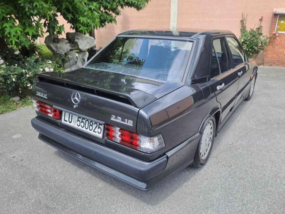 Mercedes-Benz 190 2.3 E-16 (10)