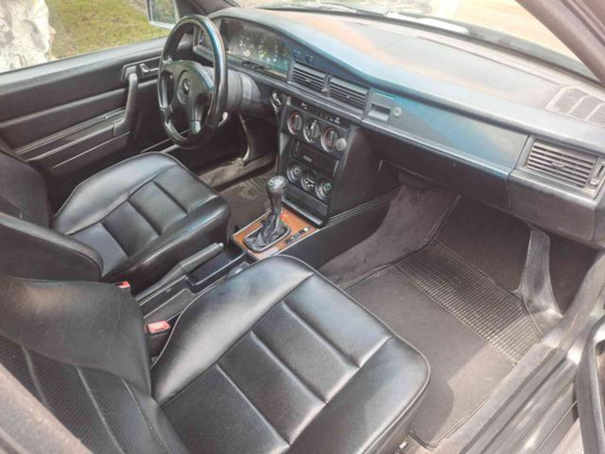 Mercedes-Benz 190 2.3 E-16 (9)