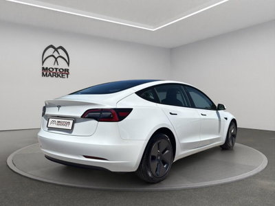 Tesla Model 3 Model 3 Standard RWD Plus (7)