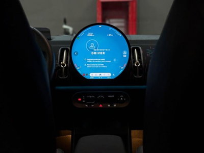 MINI Mini Countryman E JCW (13)