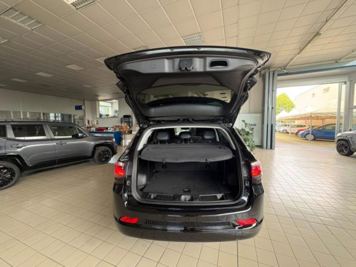 Jeep Compass 1.3 Turbo T4 2WD Limited (2)