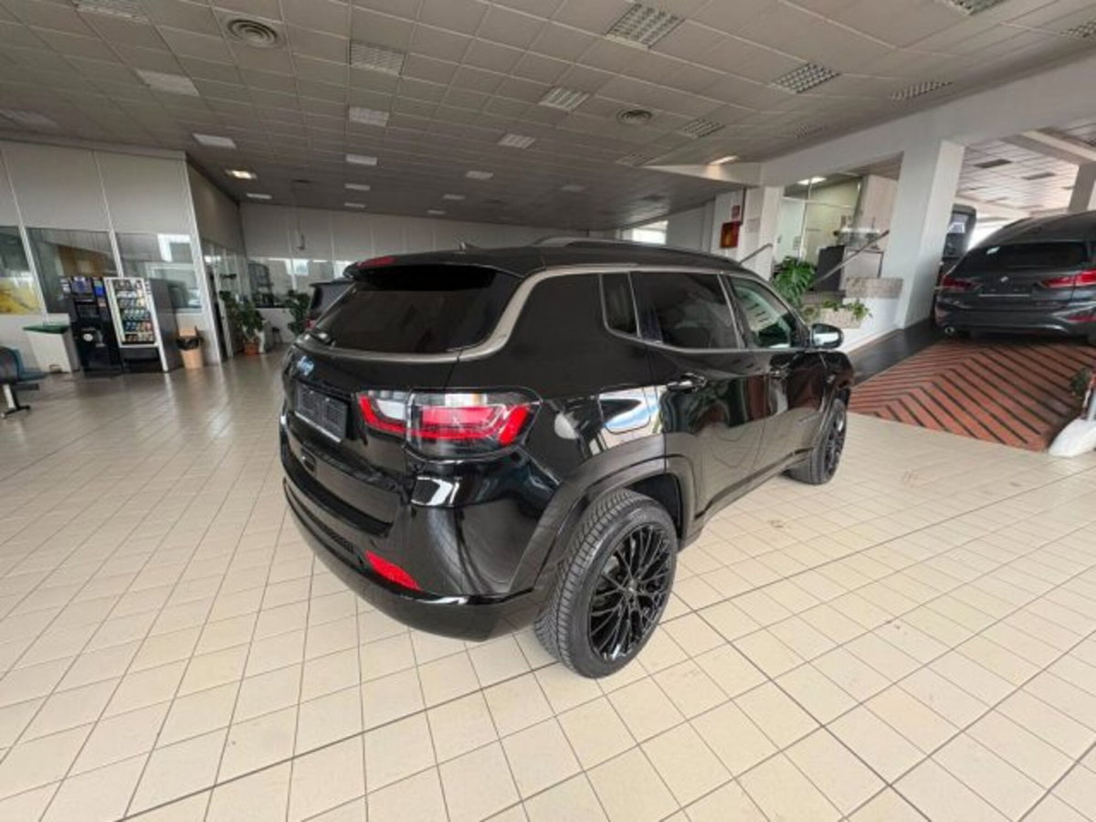 Jeep Compass 1.3 Turbo T4 2WD Limited (8)