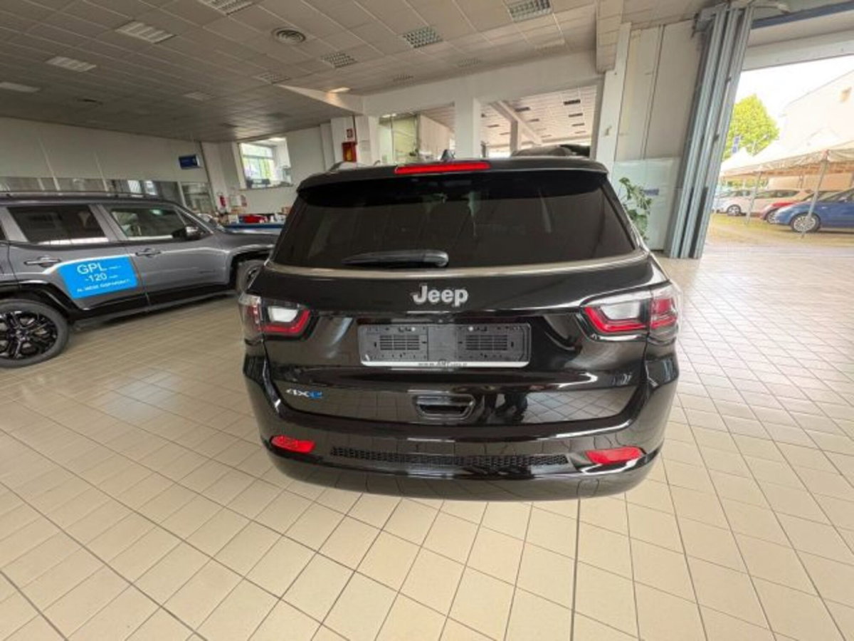 Jeep Compass 1.3 Turbo T4 2WD Limited (9)