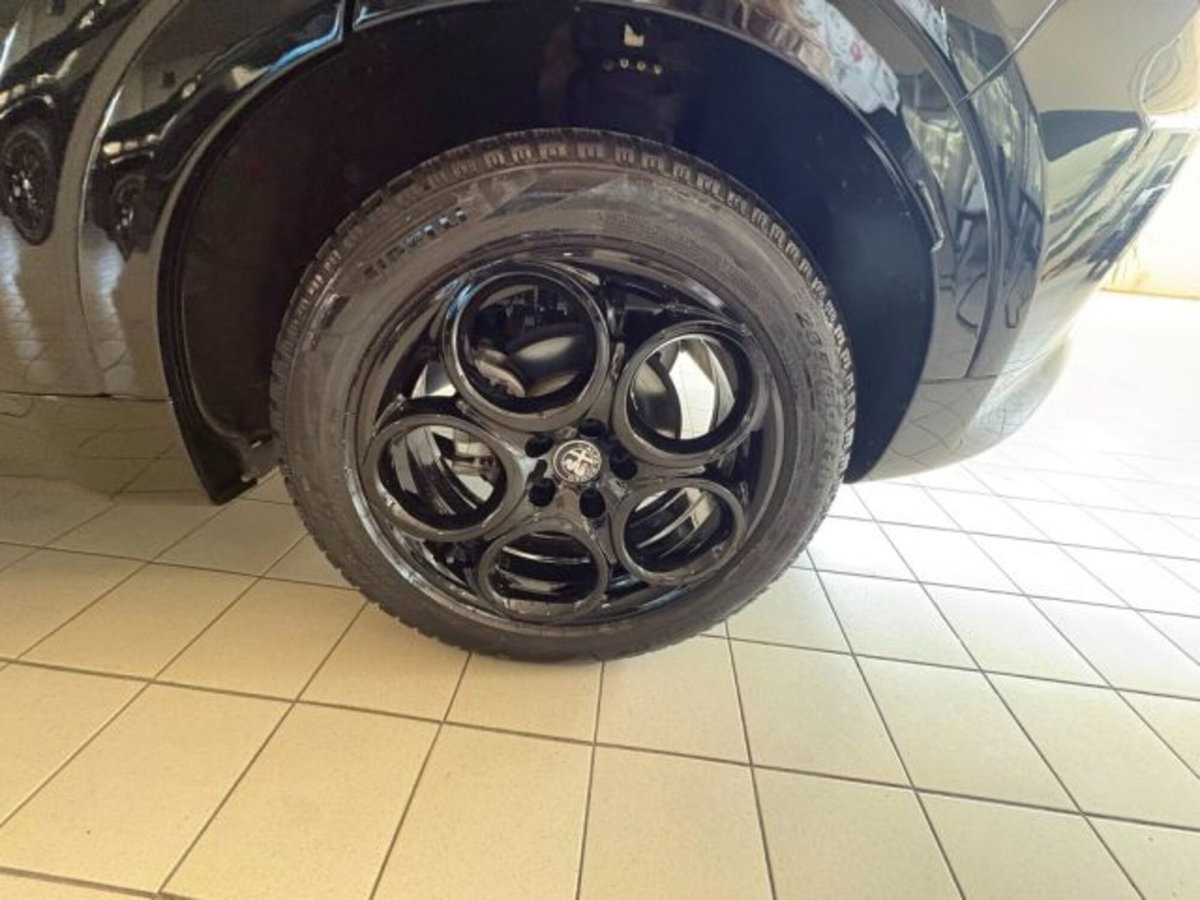 Alfa Romeo Tonale Tonale 1.5 130 CV MHEV TCT7 Super (9)