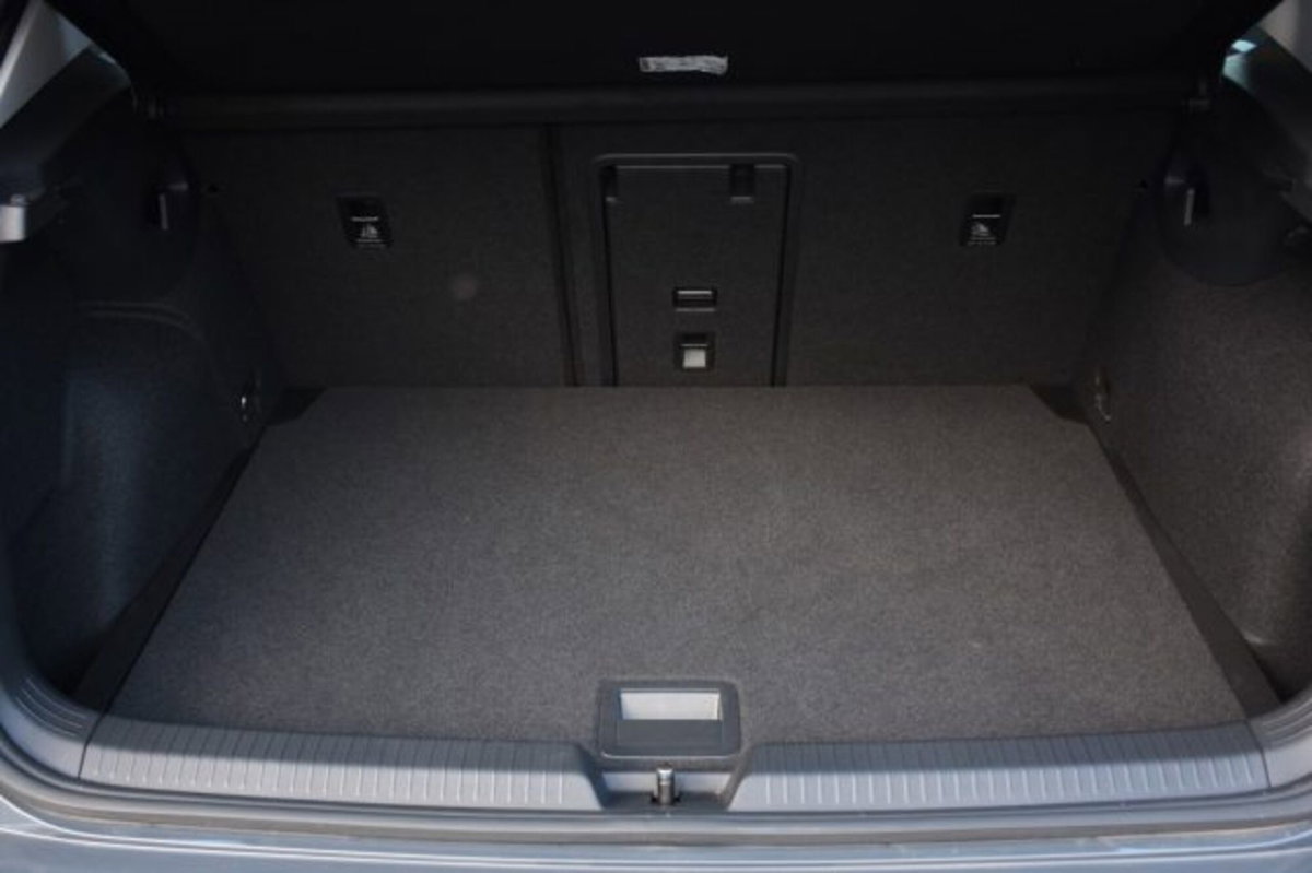 Volkswagen Golf Variant 2.0 TDI 150 CV DSG SCR 4Motion Life (16)