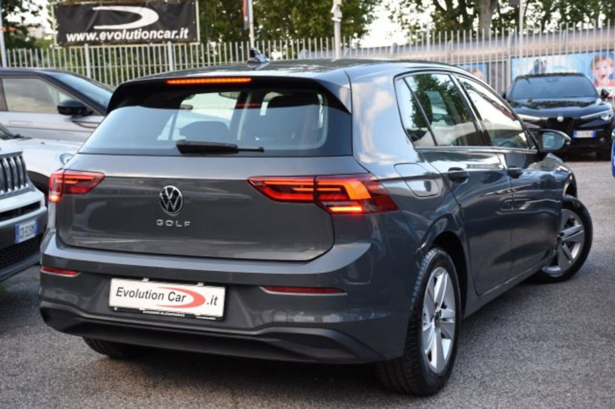 Volkswagen Golf Variant 2.0 TDI 150 CV DSG SCR 4Motion Life (3)