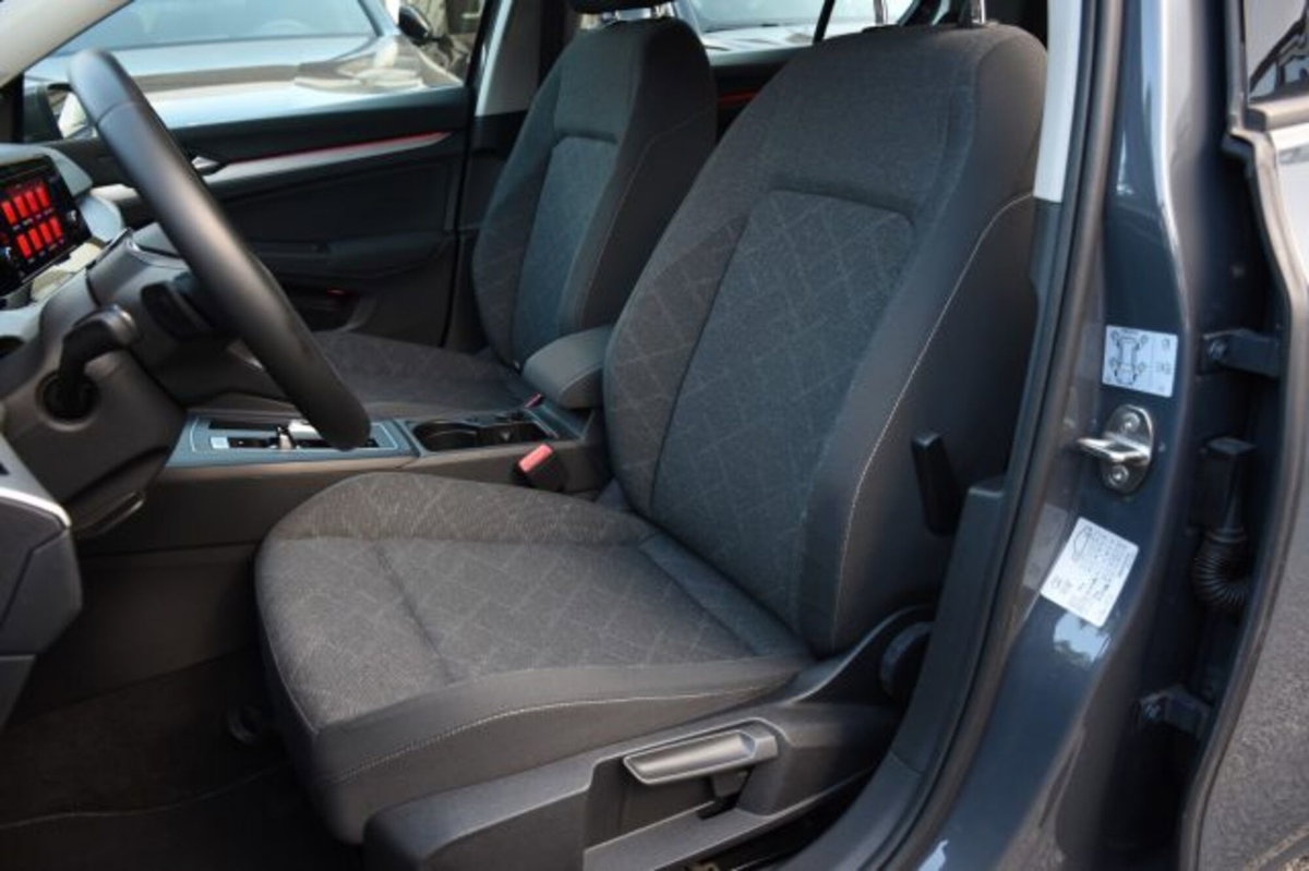 Volkswagen Golf Variant 2.0 TDI 150 CV DSG SCR 4Motion Life (6)