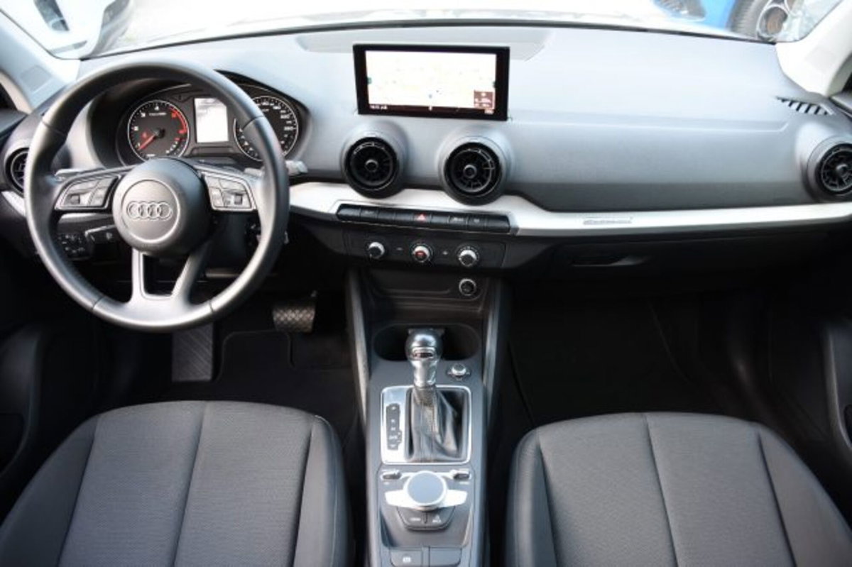 Audi Q2 Q2 2.0 TDI quattro S tronic Business (8)