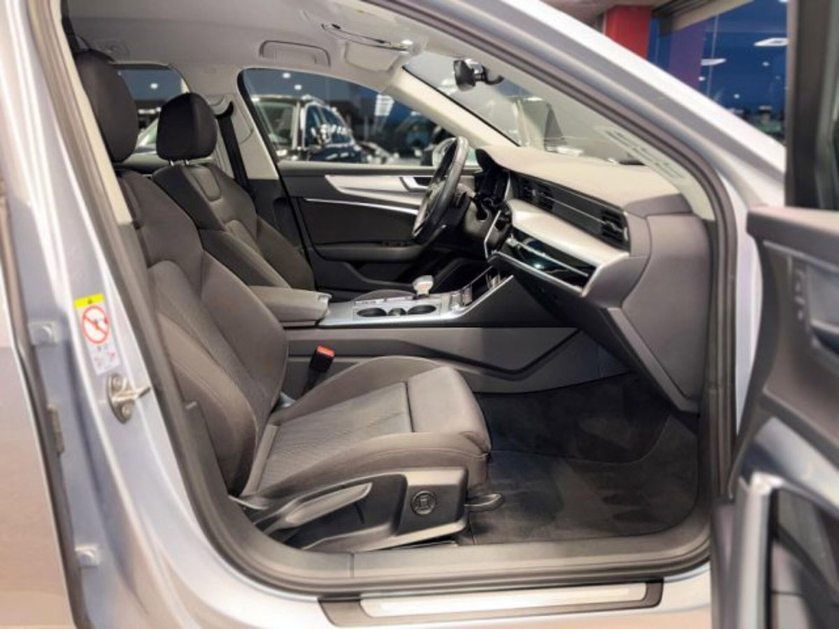Audi A6 Avant 40 2.0 TDI S tronic Business Design (14)