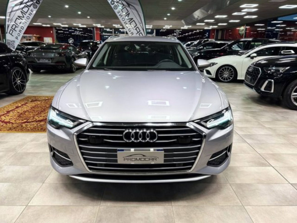 Audi A6 Avant 40 2.0 TDI S tronic Business Design (2)